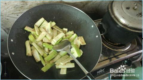 葫芦瓜怎样炒着吃,家常美味轻松学